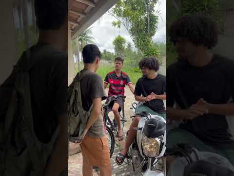 Humilhou amigo que andava de bicicleta ! #humor