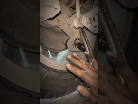 Заміна сайлентблоків  монтировкой..#car #repair.