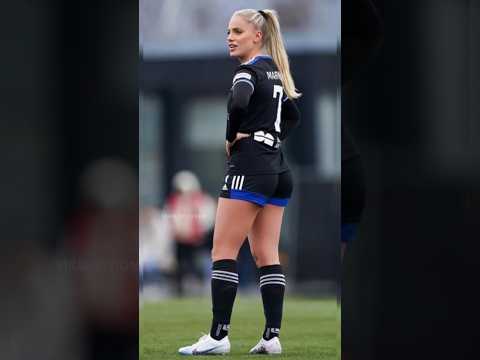 🤣🤣 Funniest Moments in Women's Football #shorts