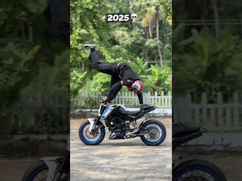 ๐๐ #transformation #bikestunt #cyclestunt #keralagram #bikelovers #angamaly #ktm #duke200 #stunt