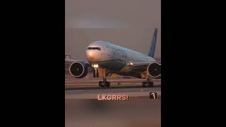 MTGM GRITOS COSMICAS | 777 Edit (@United_OfficialYT edit war)#airplane #aviation #shorts #fyp #edit