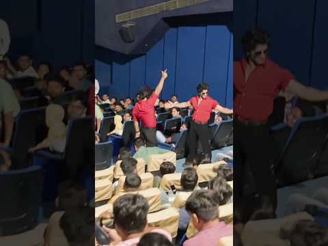 #Zindabanda Song Dance At Thetre Part 1 #thetrereaction @IbrahimQadri  @RedChilliesEntertainment