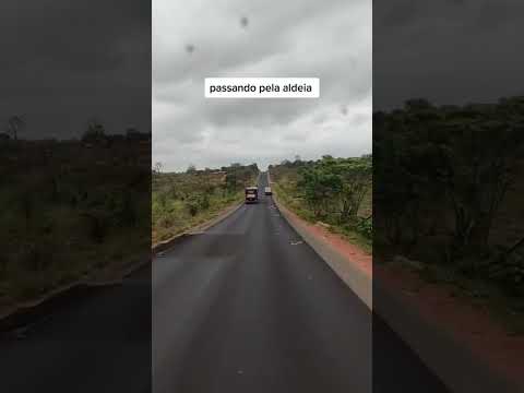 Caminhoneiros passando por aldeia indígena, tudo pode acontecer!