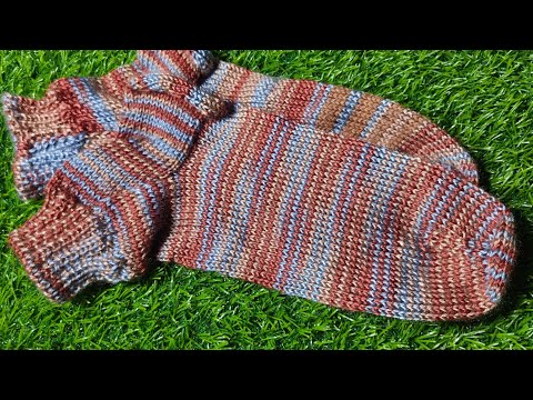 Gents socks knitting 8-9 no. Feet. आदमियों के लिए जुरावें बहुत ही आसानी से बनाये ८-९ नं।।