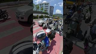 Less than $1 transportation from my hotel to the jungceylon mall filmed using #insta360x6