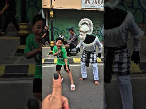 Ada Hanoman, Adam ngapain ya #trendingshorts