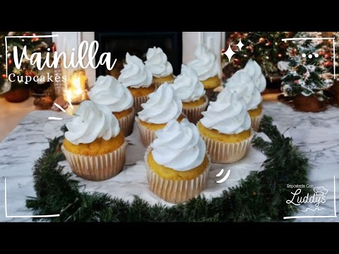 Cupcakes de Vainilla 🧁 Receta Fácil | Repostería con Luddys