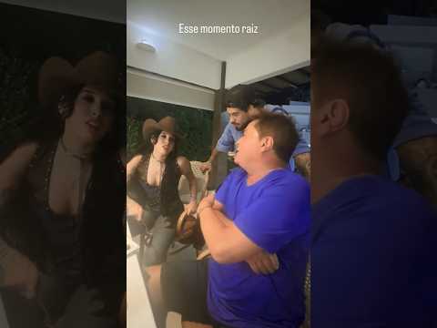 Ana Castela, cantando com Leonardo umas modas. 🎶 a nora raíz ! do Leonardo. kkkk 💞