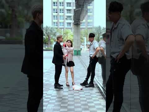 Respect and take it [DUCHA TRINH] #DuchaTrinh #viral #kindness #respect #trending #shorts