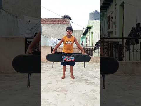 Desi deadlift 15kg!