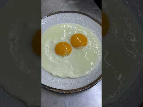 Как правильно готовить яйца?