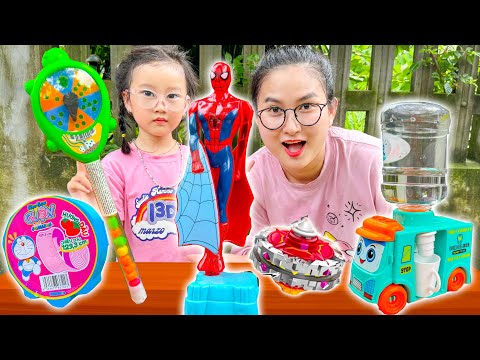 Changcady review những chiếc kẹo kì lạ: siêu nhân nhện, doraemon - Cam Cam TV