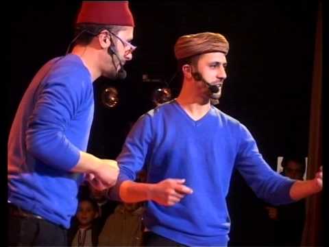 Hassan & Mouhcine - Bladi Blad Lkher (Sketch) | حسن و محسن - بلادي بلاد الخير