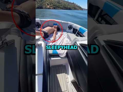 No Sleeping on The Boat! ❌(@kenziem77)