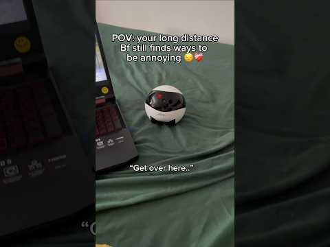 My tiny robot bf is so annoying 😭💕 #robot #longdistancerelationship #couples #boyfriend