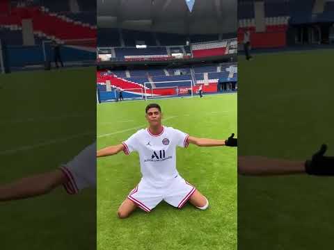 Acredite nos seus sonhos ❤️💙 PSG