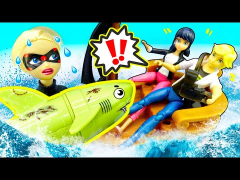 Miraculous Ladybug sauve Adrian d'un requin affamé! 🦈🐞 Jeux pour filles dans la maison de poupées