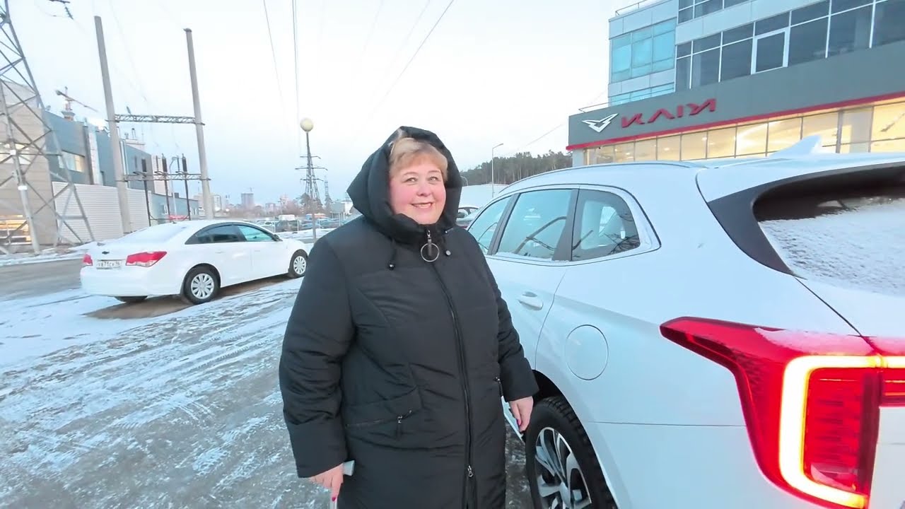 Вот это подарок мне на 8 марта новая машина. Наши покупки.