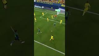 El gol del Cucho Hernandez vs Villarreal para hacer el empate. #futbol #betisbalompie #betis
