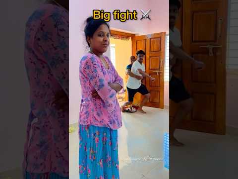 ?How fight was handling very easily ?#ytshorts #funny #ytstudio #trending #comedy #explore #fun