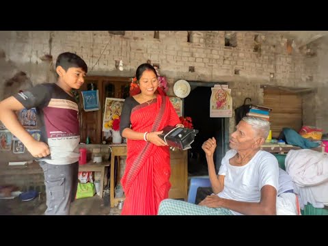 আজ অনেকদিন পর দাদুর বাড়ি গেলাম