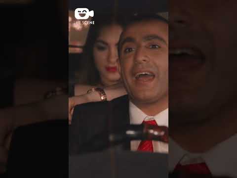 البت الحرباية لما تشوف واحد مع خطيبته 😅