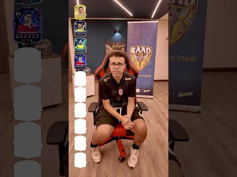 رونالدو عنده كام نسخة في FC25؟