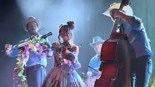 Sierra Ferrell - I Can Drive You Crazy - The Fillmore Charlotte 5/12/2024