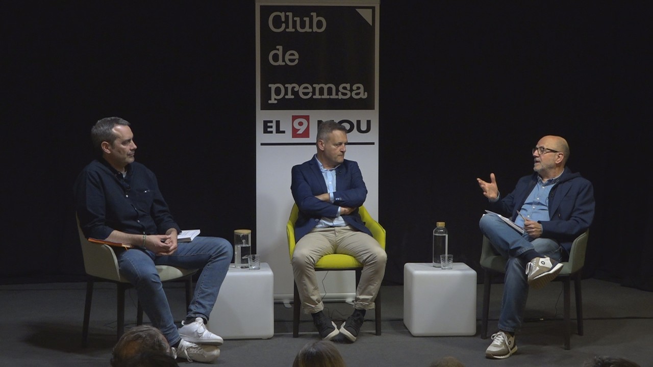 Presentació del llibre ‘Passa pàgina’