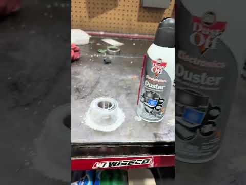How to install wheel besrings the eazy way! #mechaniclife #bdrpowersports