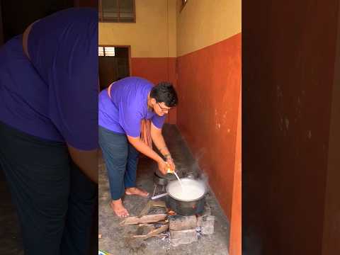 என் வாழ்வில் ஒரு அற்புதமான நாள். Cooking for School Kids. #vigneshkitchen #food #trendingshorts