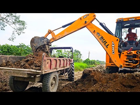 Bull backhoe loader loading mahindra yuvo 575 di | Bull tractor loading video ||