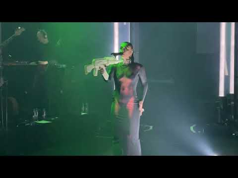 Sevdaliza - Rhode(Raving Dahlia tour live in Amsterdam)(12/05/2022)