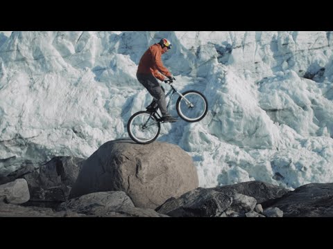 Biking on the Greenlandic Ice Cap