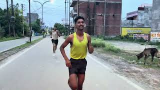 indian Army 1600 meter Running Test रोड पर देखिए कितने बच्चे पास हुये 😱#shortsviral #trendingvideo