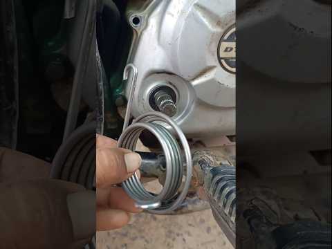 How to do Bajaj Discover Kick Spring Fitting/kick spring fitting in discover #shortvideo #spring