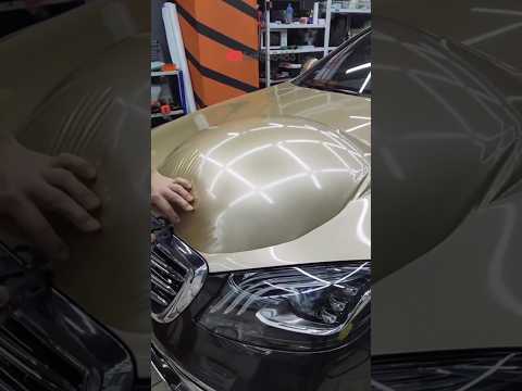 Melepaskan wrapping mobil #shorts