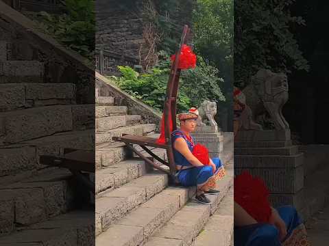 🎎 The Funniest Wedding Tradition in China! 🤯😂