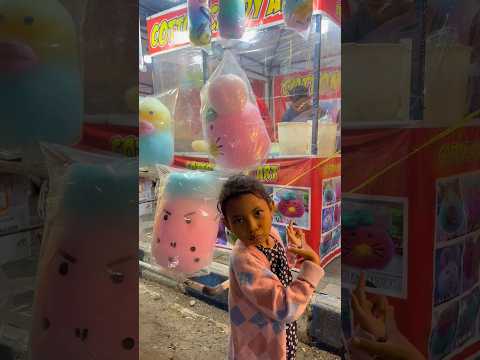 Si bocil minta dibelikan gula gula helokitty jumbo #bocil #gulagula #hellokitty #pasarmalam #viral