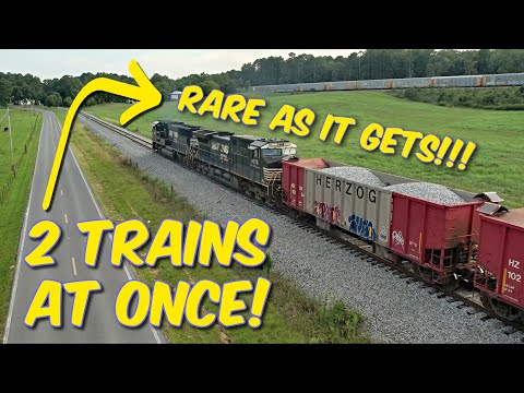 EPIC! 2 Trains Meet PERFECTLY on Norfolk Southern