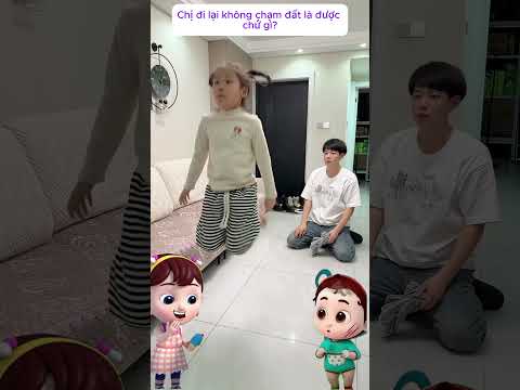 Cách mà chị gái đi lại không chạm đất là gì #KênhHoạtHìnhVuiNhộn #HoạtHình #VideoHoạtHình #Shorts