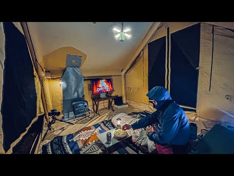 SOLO CAMPING IN A RAIN FOREST • COSY CAMPING SETUP IN AN INFLATABLE TENT SHELTER • ASMR