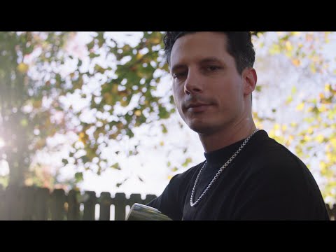 “Hometown Sounds” with Devin Dawson, presented by UPROXX & Straight Talk Wireless