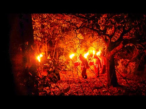 ESPIONAMOS OS OCULTISTAS DO VELHO SATANICO - CAÇADORES DE LENDAS