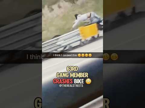 Chicago Gang Member Crashes Bike 😳