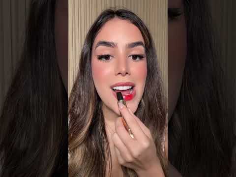 LABIAL DOS EN UNO!!? #story #makeup #storytime #makeupartist #viral #beauty #chisme #maquillaje