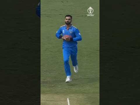 Virat Kohli  king bowling 🥎🥎 #cricket #cricketloves #t20worldcup #ipl  #shortvideo