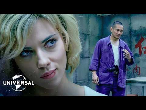 Lucy | She&#39;s No Longer Human (Scarlett Johansson)