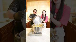 Protect yourself from oil spitting 🔥🍗 #sunflowava #bankii #cooking #viralvideo