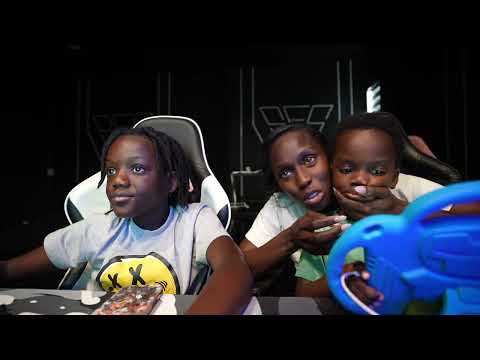 Siah Vs Little Brother In EXTREMELY HARD  Obby?